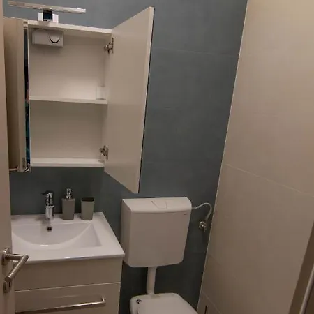 Appartamento Luxury Porto With Sea View And Swimming Pool Premantura